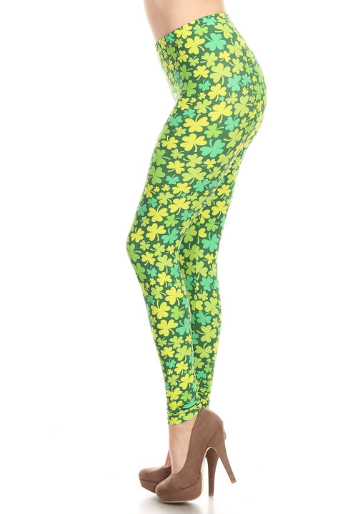 Women's 3X 5X Green Clover Shamrock Pattern Print Leggings