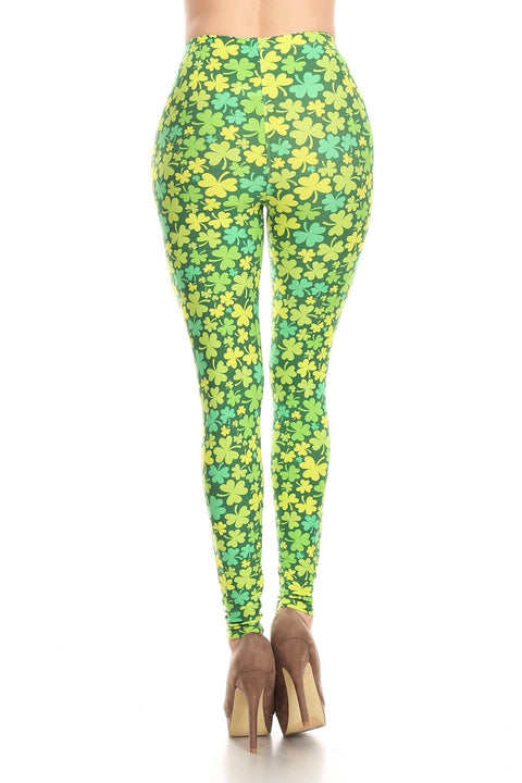 Women's 3X 5X Green Clover Shamrock Pattern Print Leggings