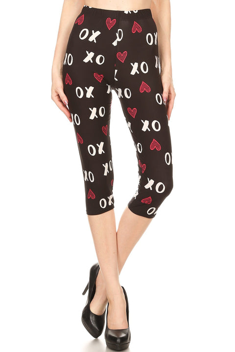 Women's Plus colorful XO hearts Printed Cropped Capri Leggings